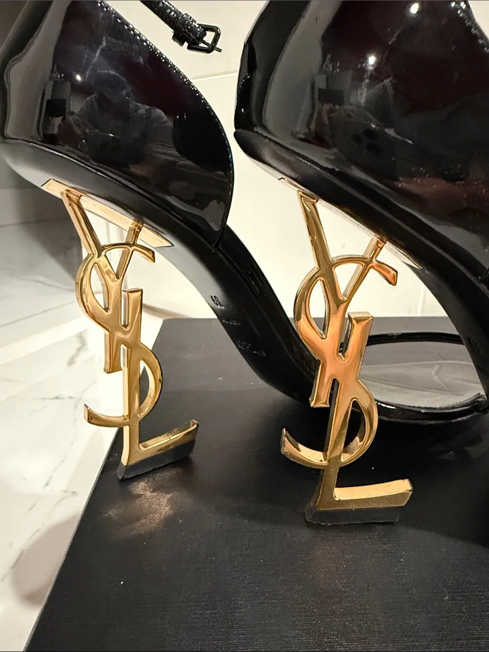 Saint Laurent Black Patent Sandals with Gold YSL Logo Heels - Picture 2 of 5